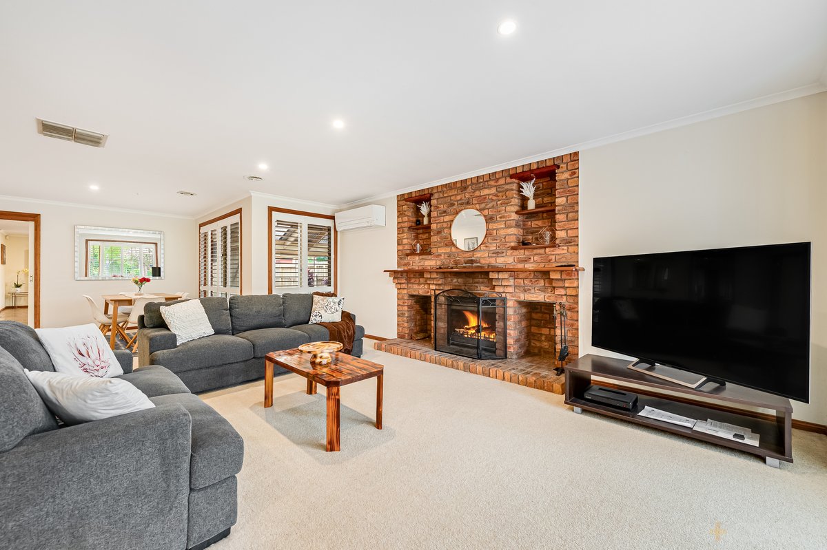 32 Montpellier Drive Werribee - Residential for sale