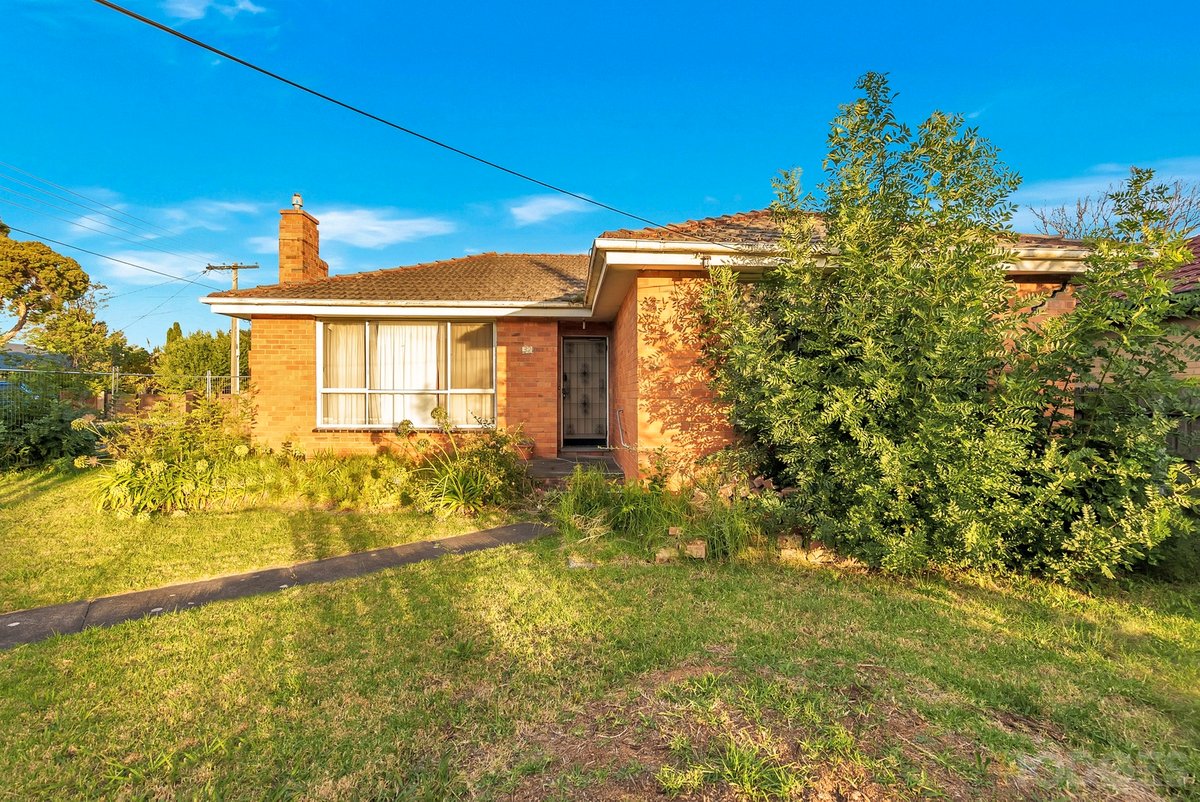 32 Southern Road Mentone - Residential for sale