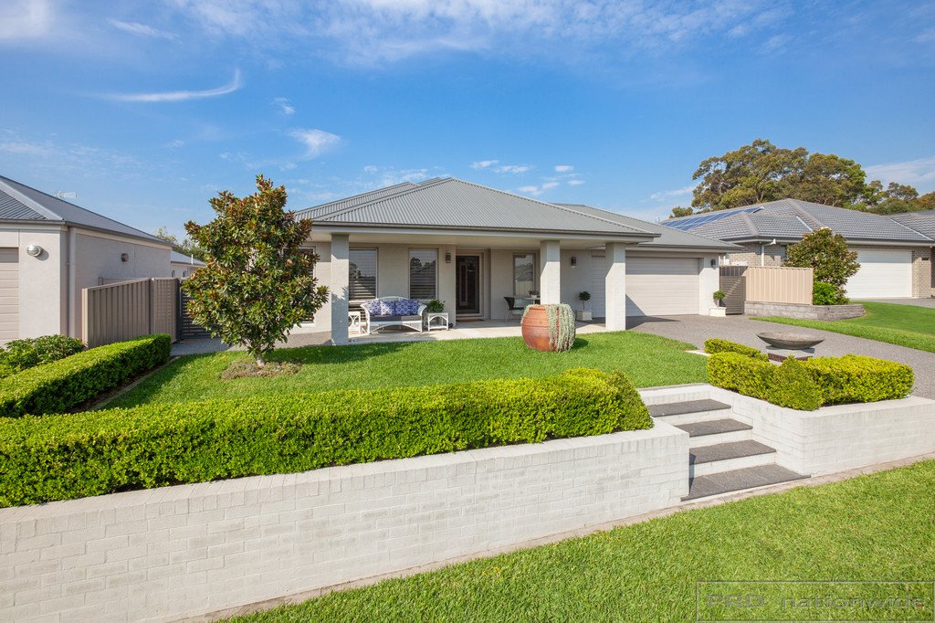 32 Stayard Drive, BOLWARRA HEIGHTS NSW 2320