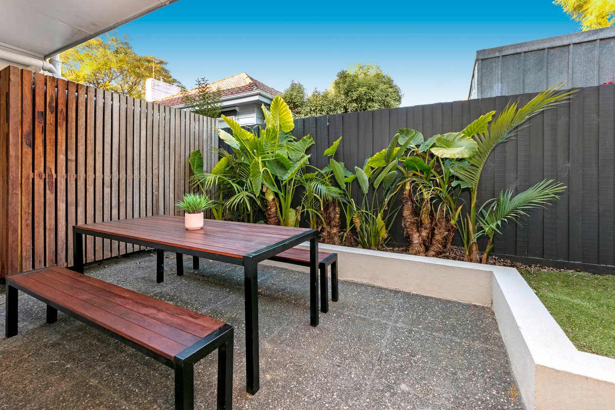3 / 2 Thistle Grove Highett - Residential for sale