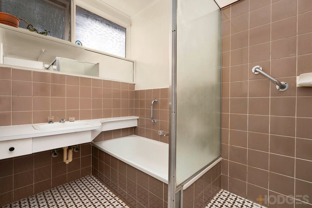3 / 2 Victoria Street Elsternwick - Residential for sale