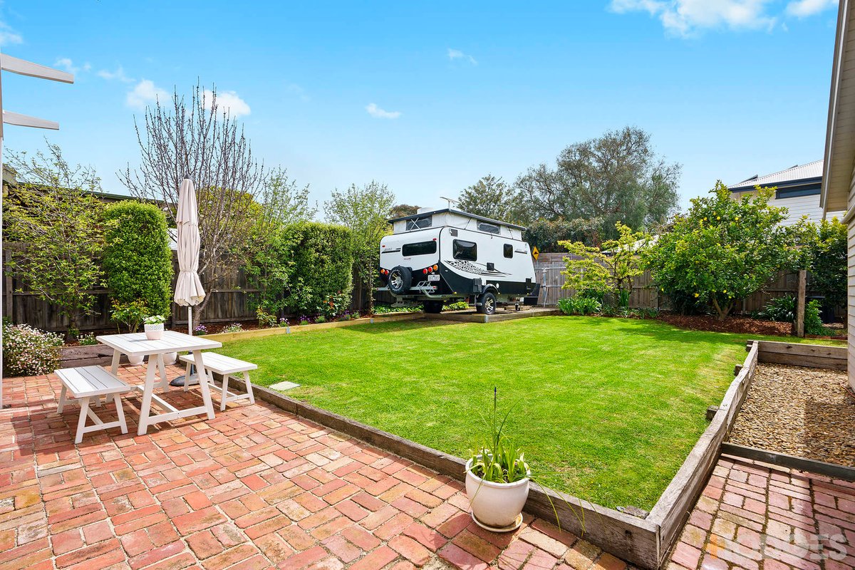 32 Wimmera Avenue Manifold Heights - Residential for sale