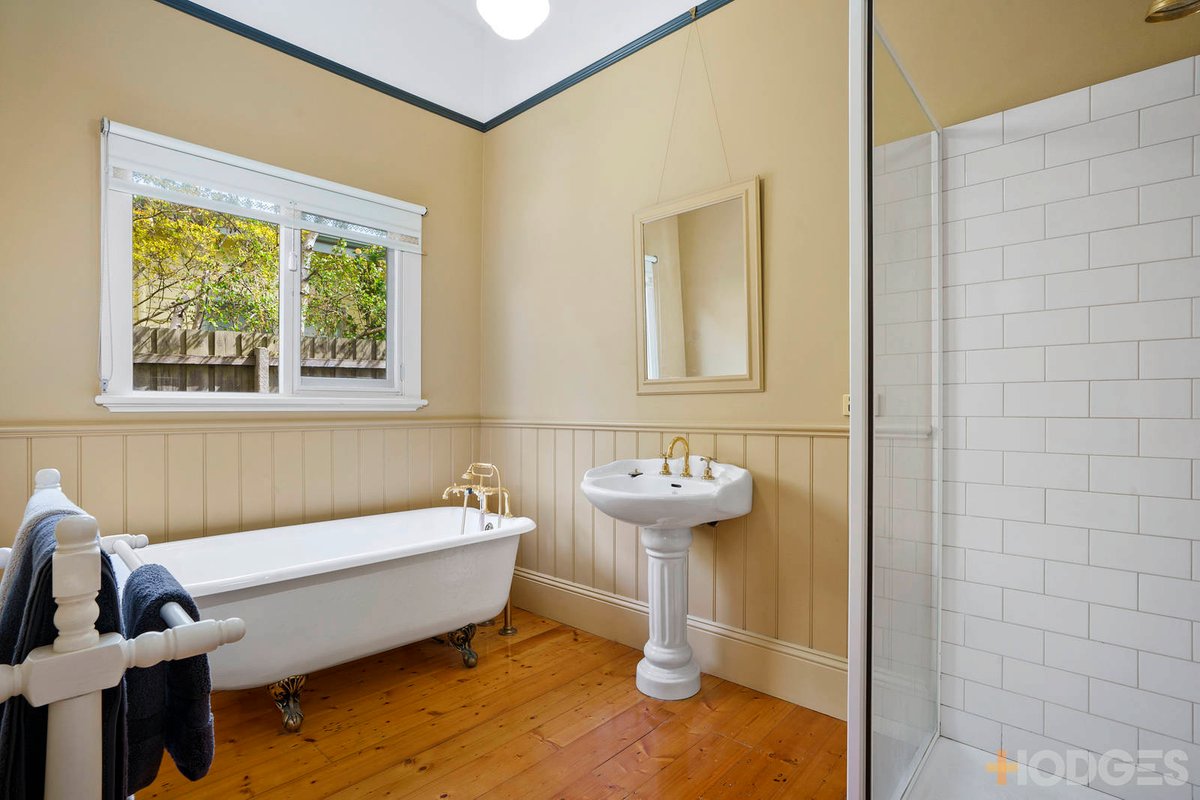 32 Wimmera Avenue Manifold Heights - Residential for sale