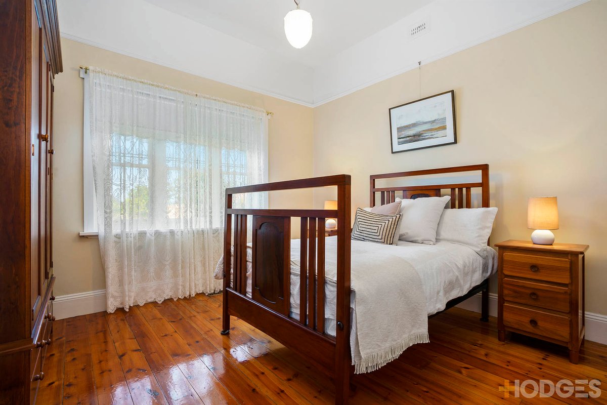 32 Wimmera Avenue Manifold Heights - Residential for sale