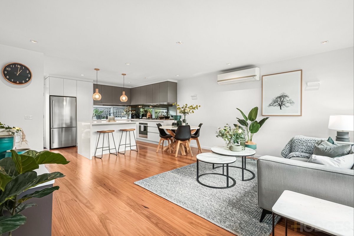 3 / 20 College Street Elsternwick - Residential for sale