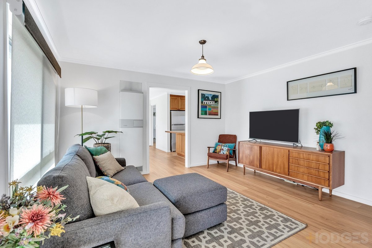3 / 204-205 Beach Road Mordialloc - Residential for sale