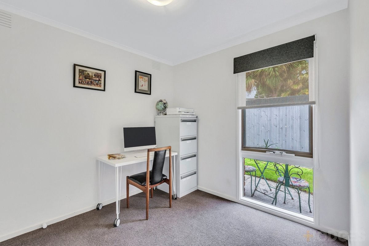 3 / 204-205 Beach Road Mordialloc - Residential for sale