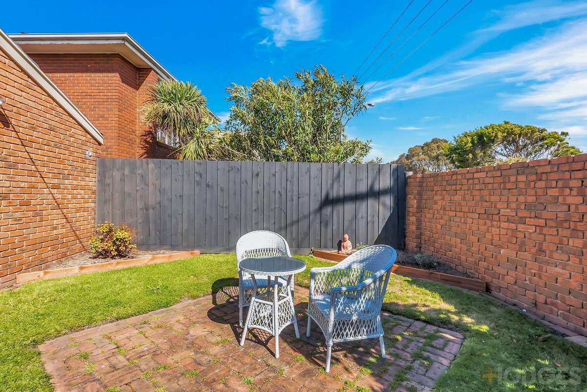 3 / 204-205 Beach Road Mordialloc - Residential for sale