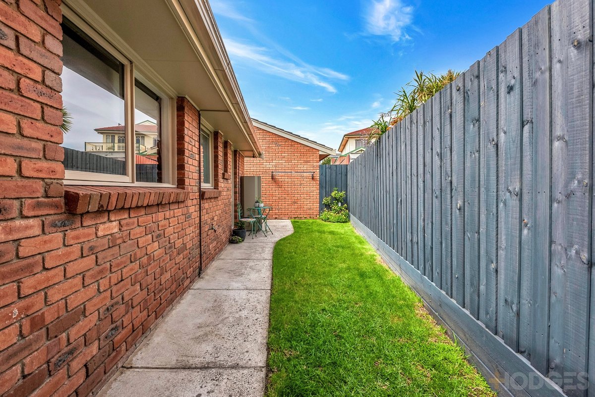 3 / 204-205 Beach Road Mordialloc - Residential for sale