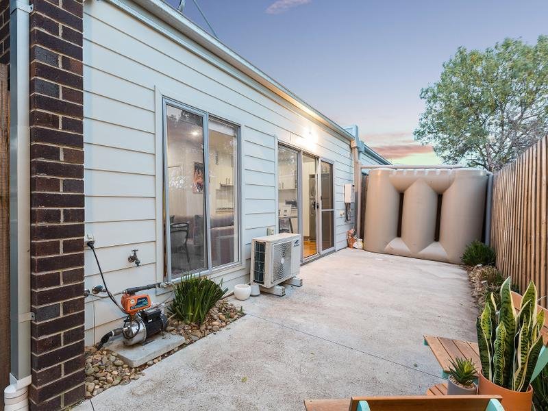 3 / 21 Deakin Street MAIDSTONE - Residential for sale