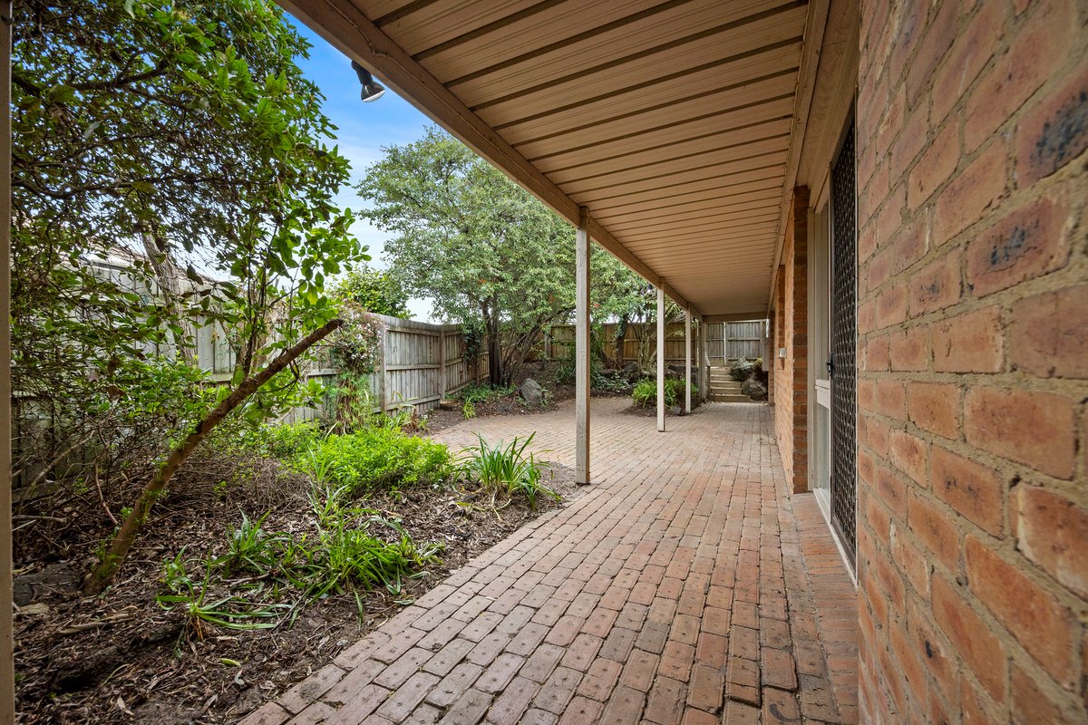 322 Eastbourne Road ROSEBUD - Residential for sale
