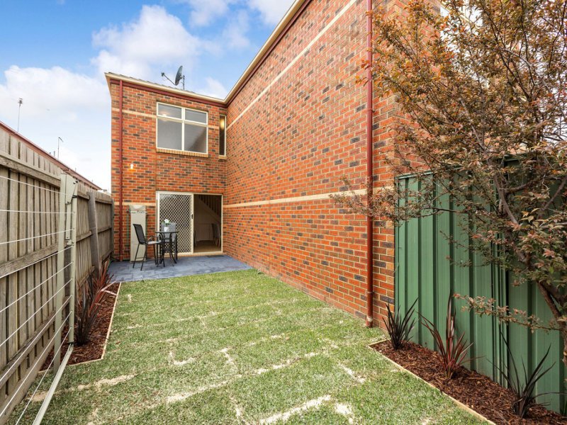 3 / 22 Kingsville Street KINGSVILLE - Residential for sale