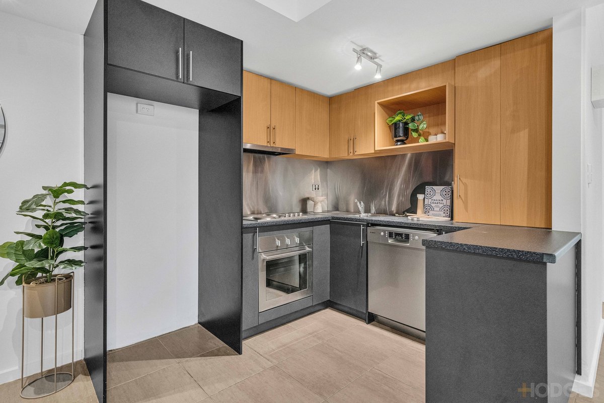 3 / 23 Genoa Street Moorabbin - Residential for sale