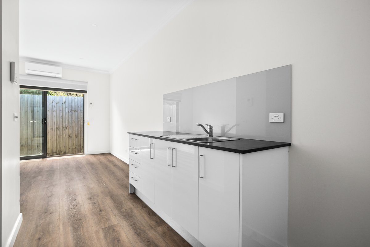 3 / 25 McDonald Street Mordialloc - Residential for lease