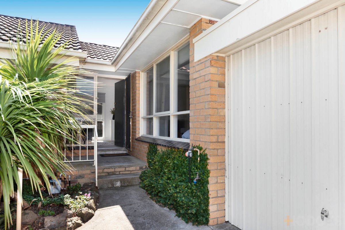 3 / 27 Ti-Tree Grove East Parkdale - Residential for sale