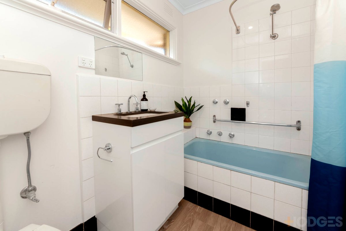 3 / 27 Ti-Tree Grove East Parkdale - Residential for sale