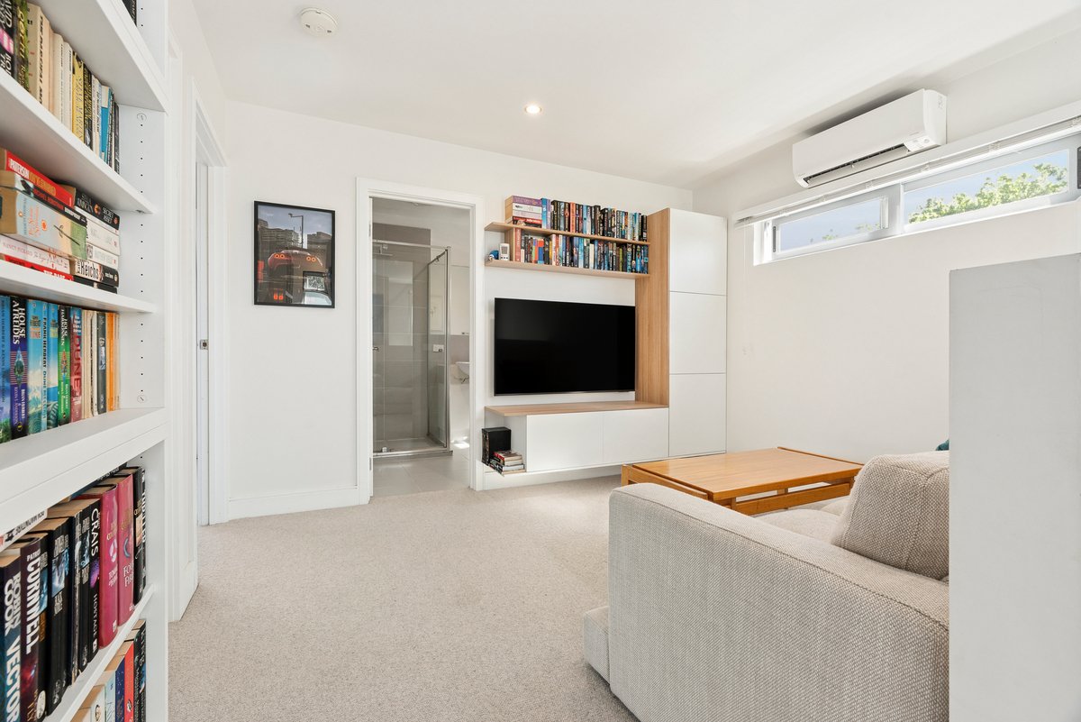 3 / 29 Plummer Road Mentone - Residential for sale