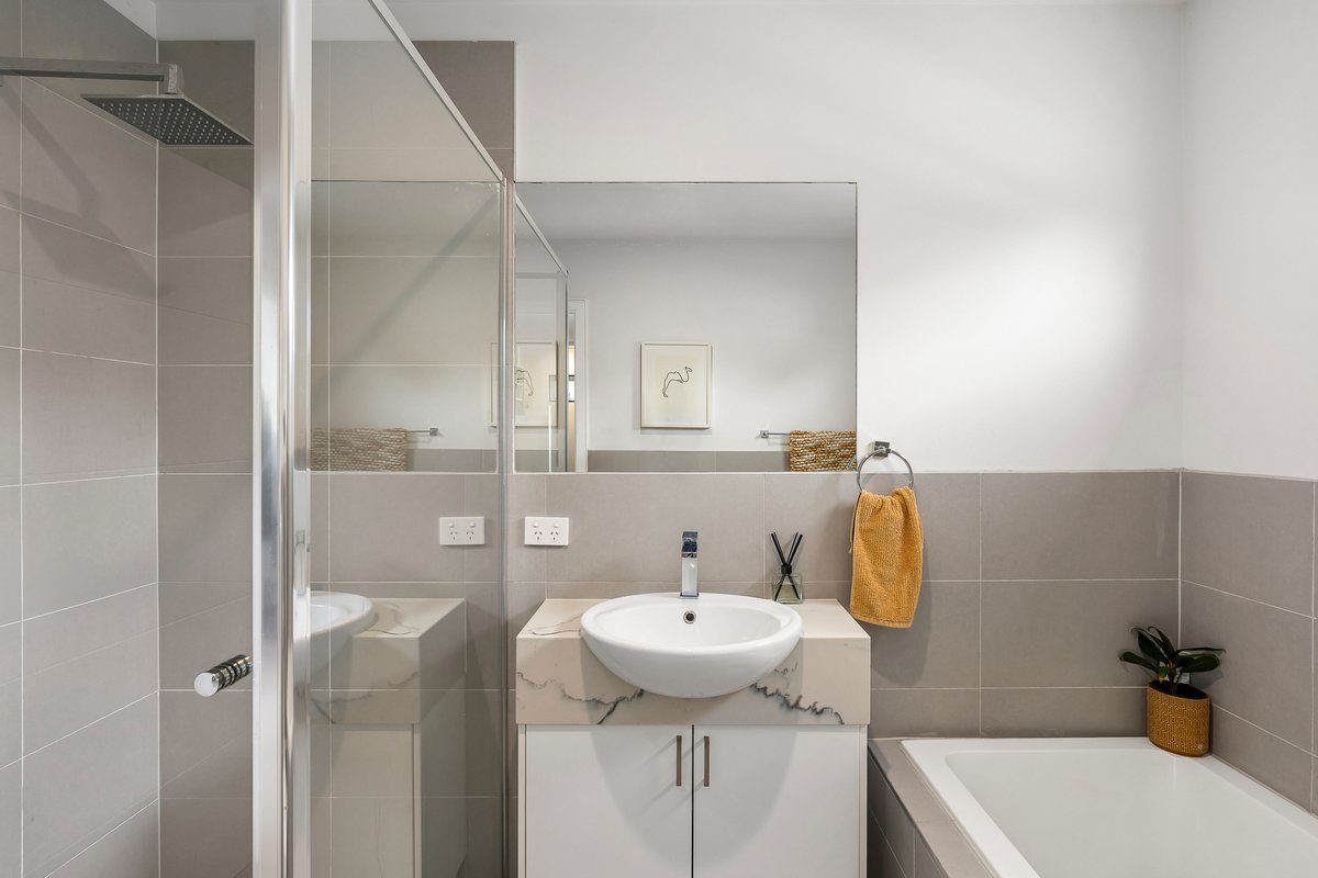 3 / 29 Plummer Road Mentone - Residential for sale