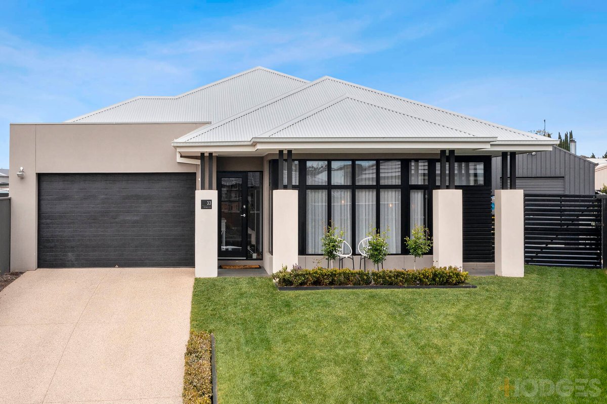 33 Brolga Way Lara - Residential for sale