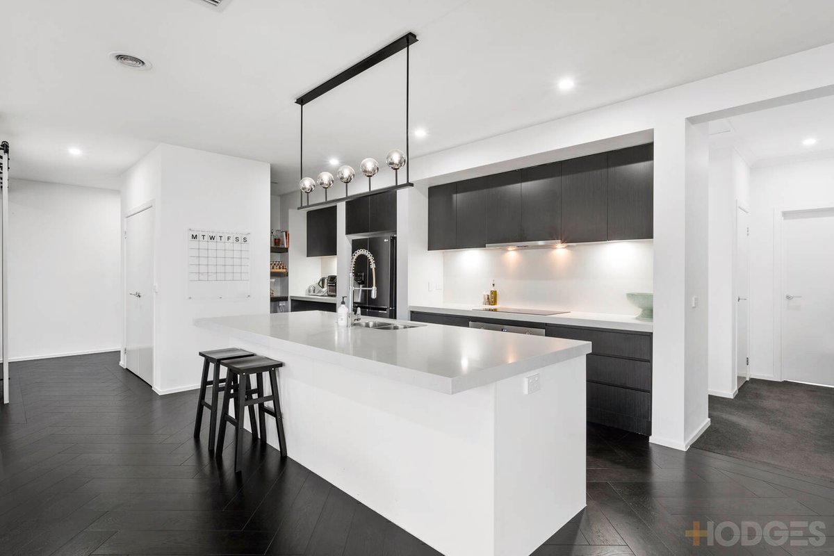 33 Brolga Way Lara - Residential for sale