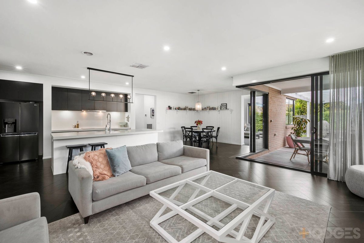 33 Brolga Way Lara - Residential for sale
