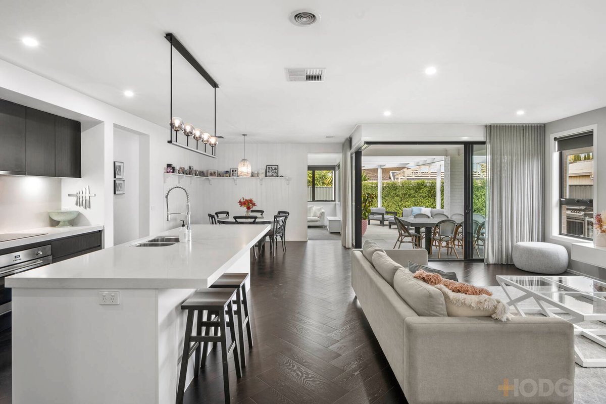 33 Brolga Way Lara - Residential for sale