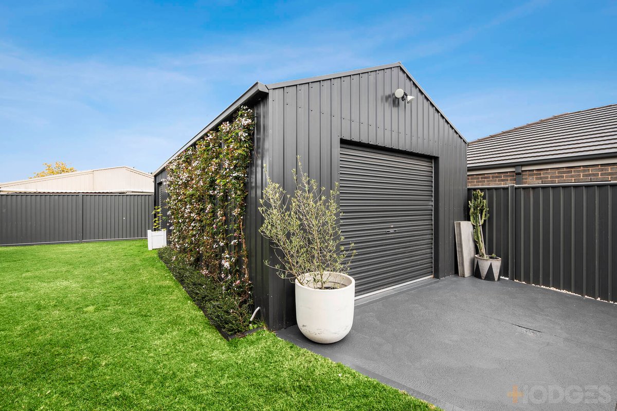 33 Brolga Way Lara - Residential for sale