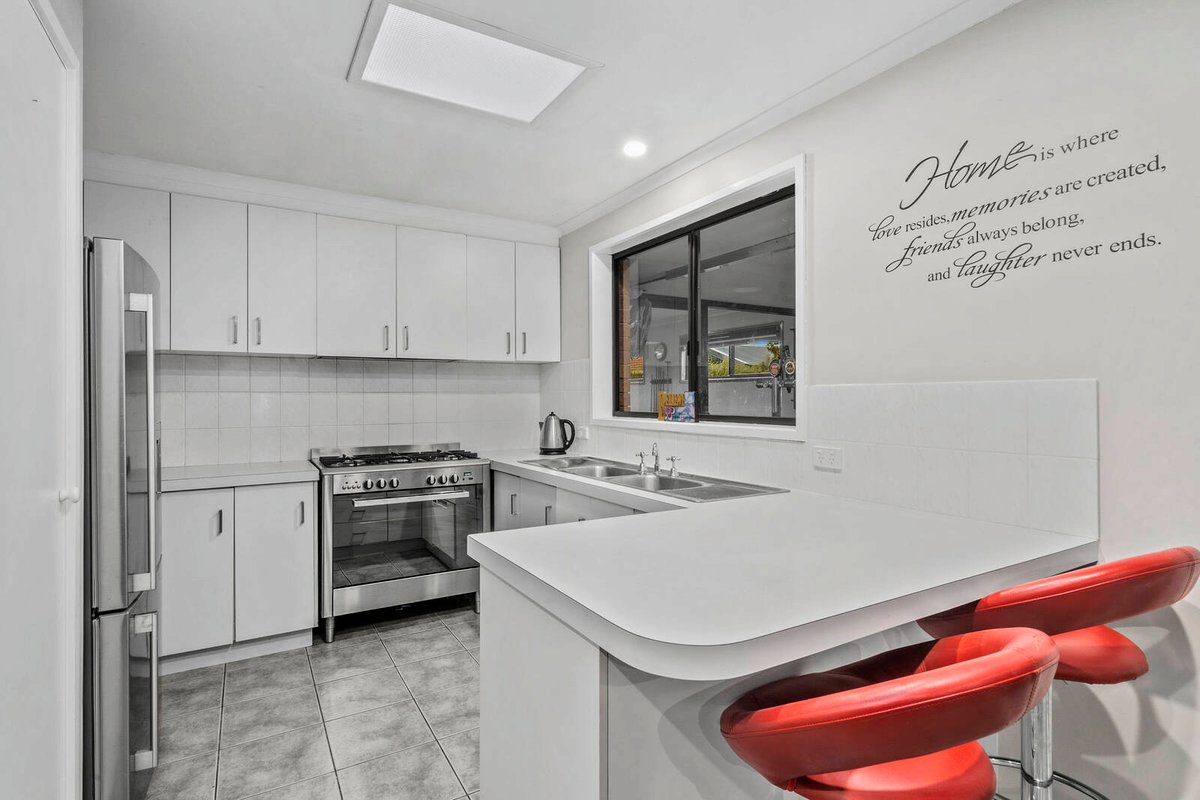 33 Coleraine Crescent Corio - Residential for sale