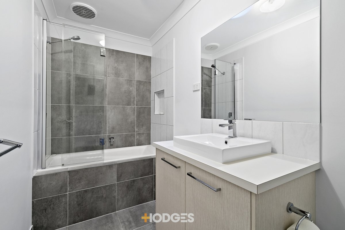 33 Exploration Avenue Werribee - Residential for sale