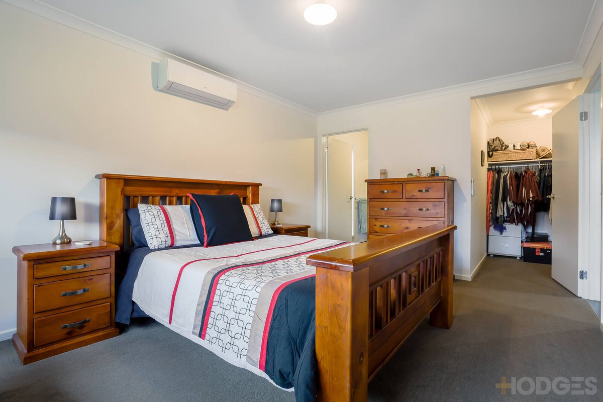 33 Firecrest Road Manor Lakes - Residential for sale