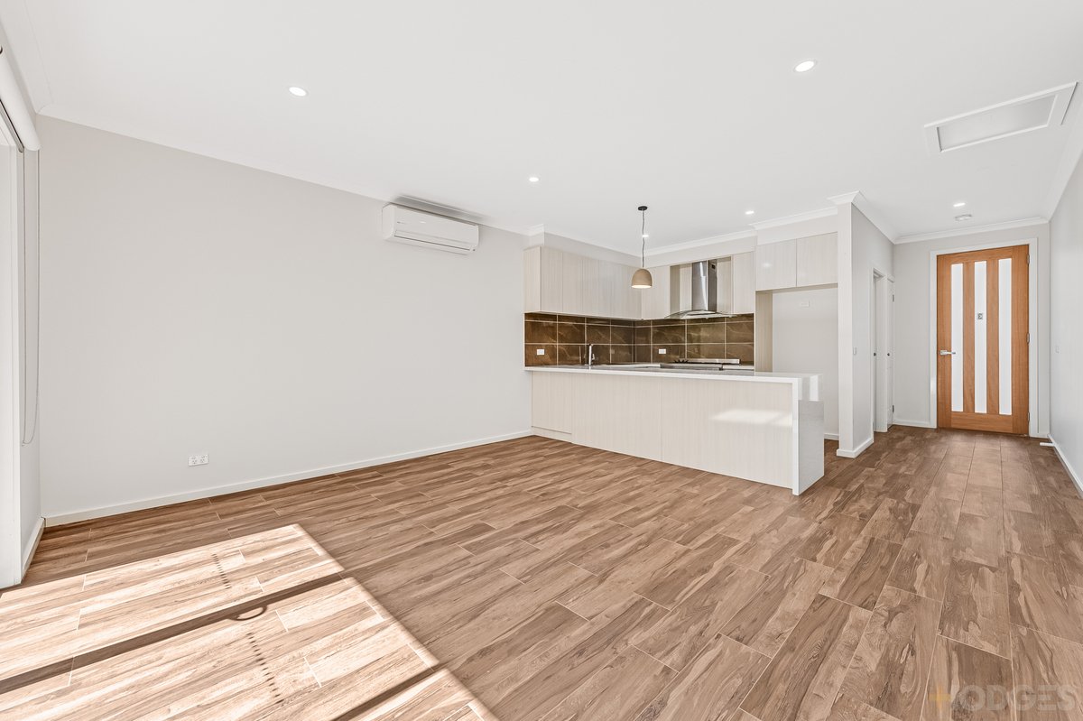3 / 3 Gavan Court Werribee - Residential for sale
