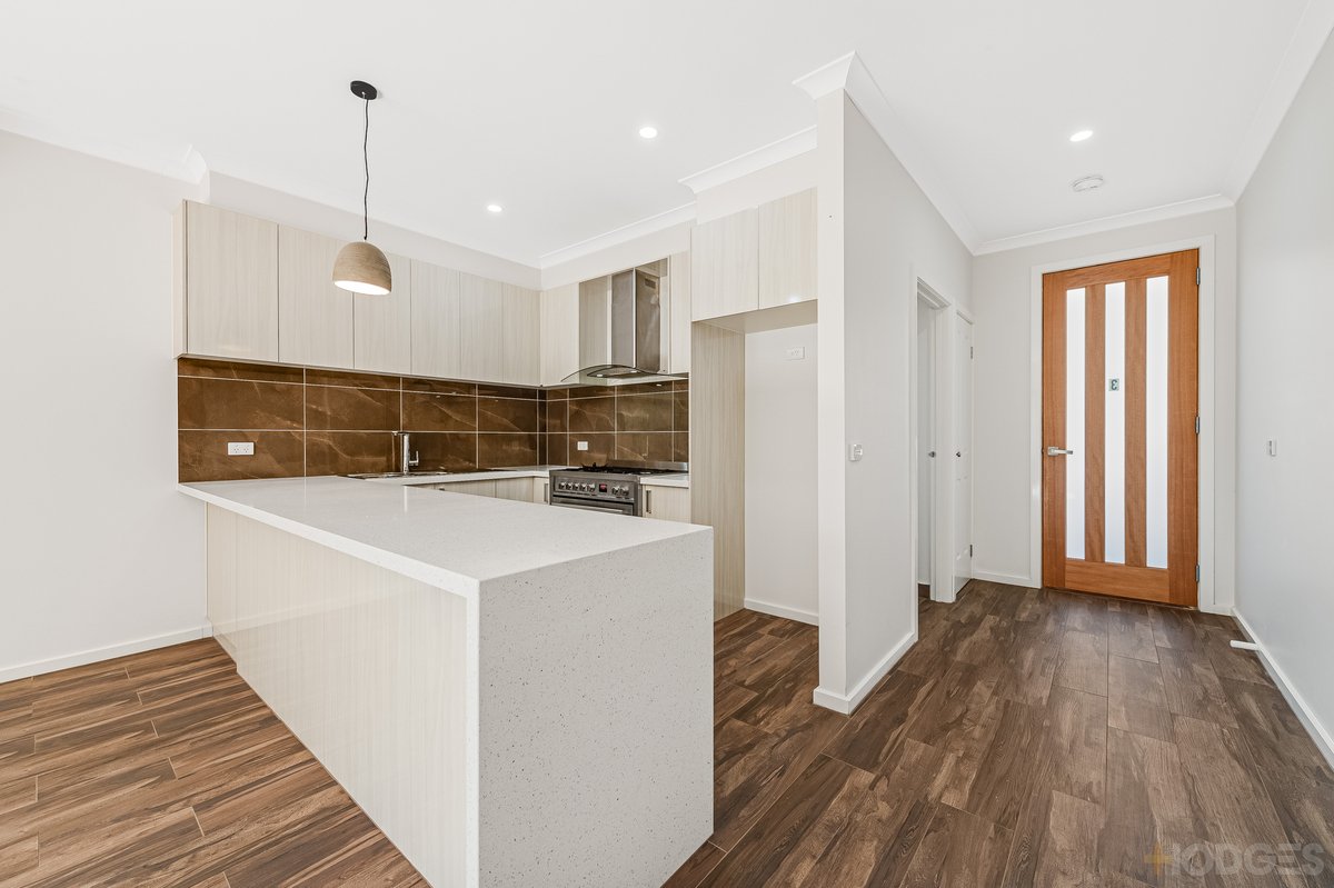 3 / 3 Gavan Court Werribee - Residential for sale