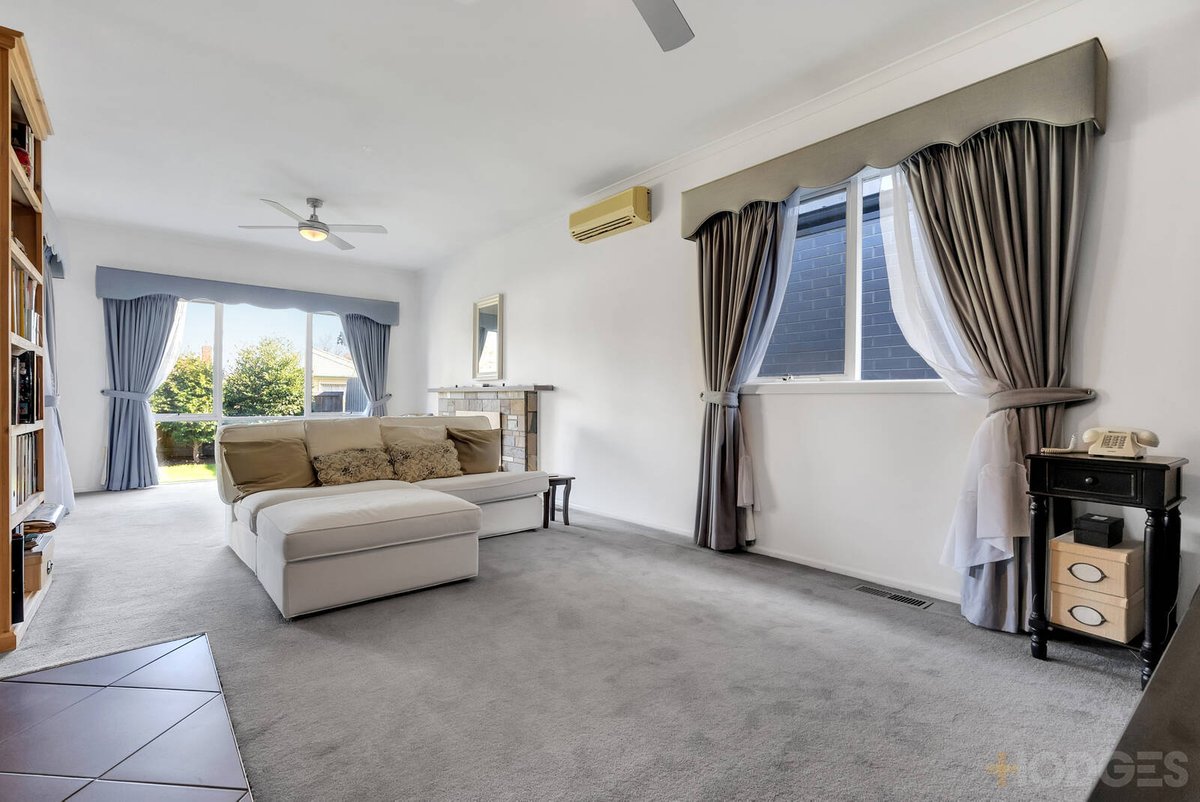 33 Ivan Avenue Edithvale - Residential for sale