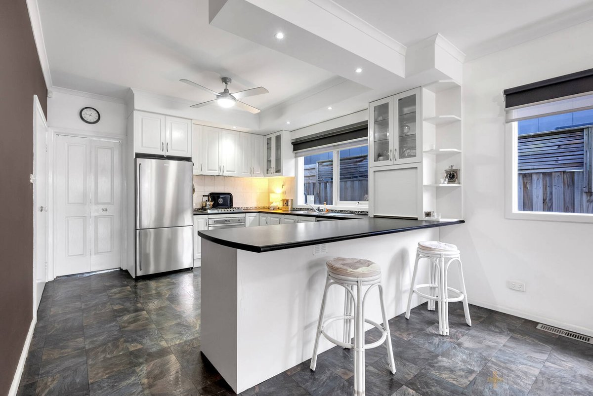 33 Ivan Avenue Edithvale - Residential for sale