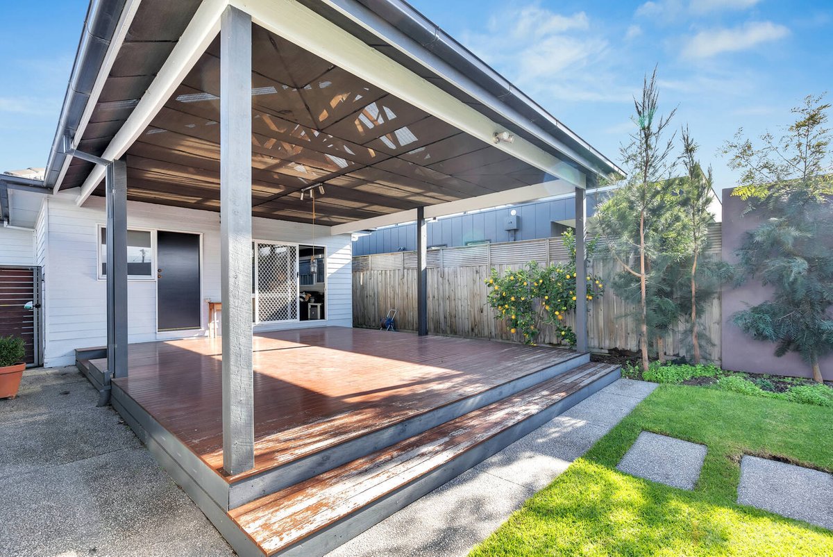 33 Ivan Avenue Edithvale - Residential for sale