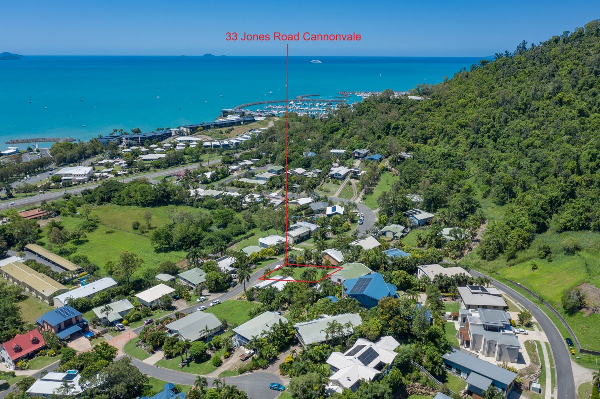 33 Jones Road, CANNONVALE QLD 4802