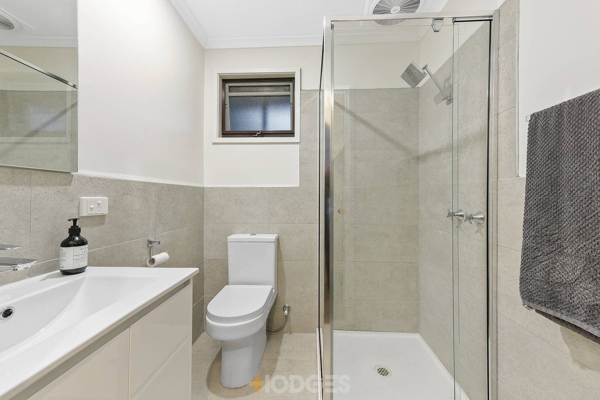 33 Marylyn Place Cranbourne - Residential for sale