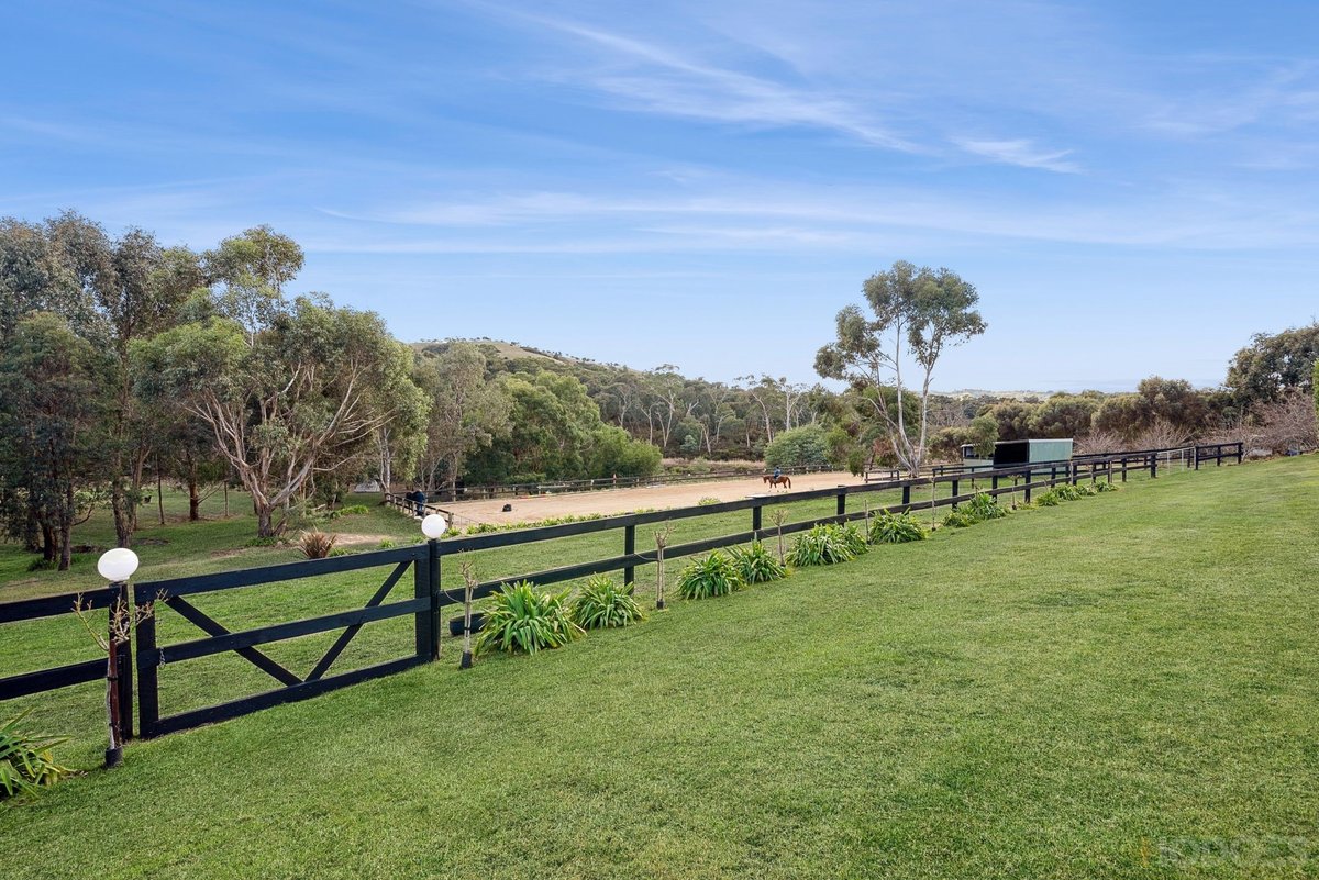 33 Mathiesons Road Wandong - Residential for sale