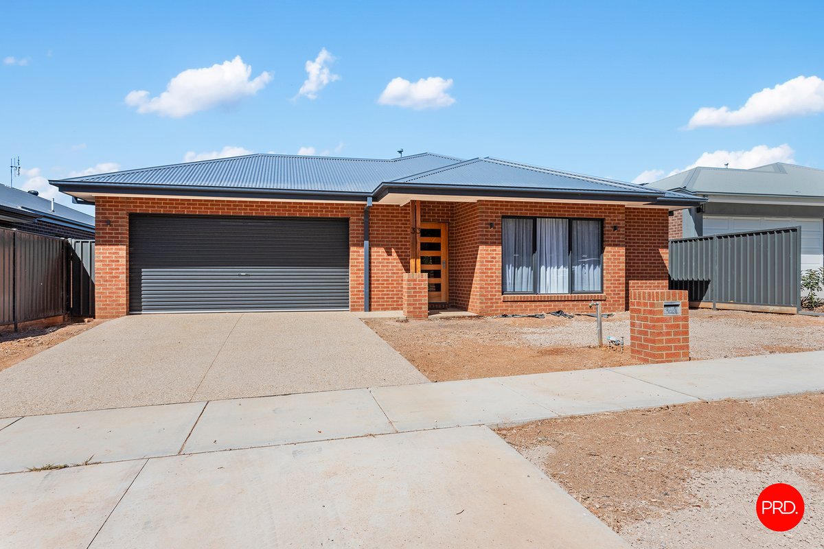 33 Pembroke Drive, MARONG VIC 3515