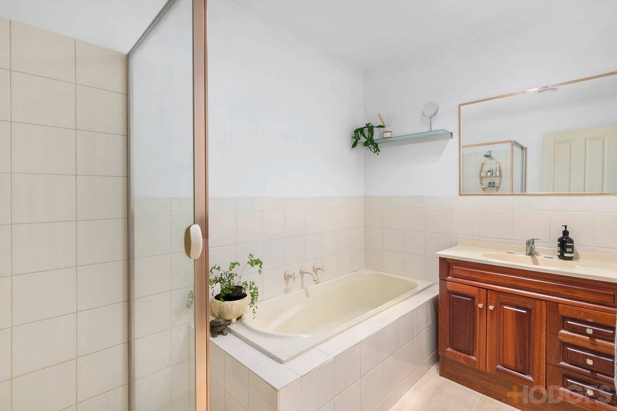 3 / 30 Logan Street Hamlyn Heights - Residential for sale