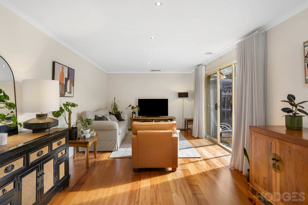 3 / 30 Logan Street Hamlyn Heights - Residential for sale