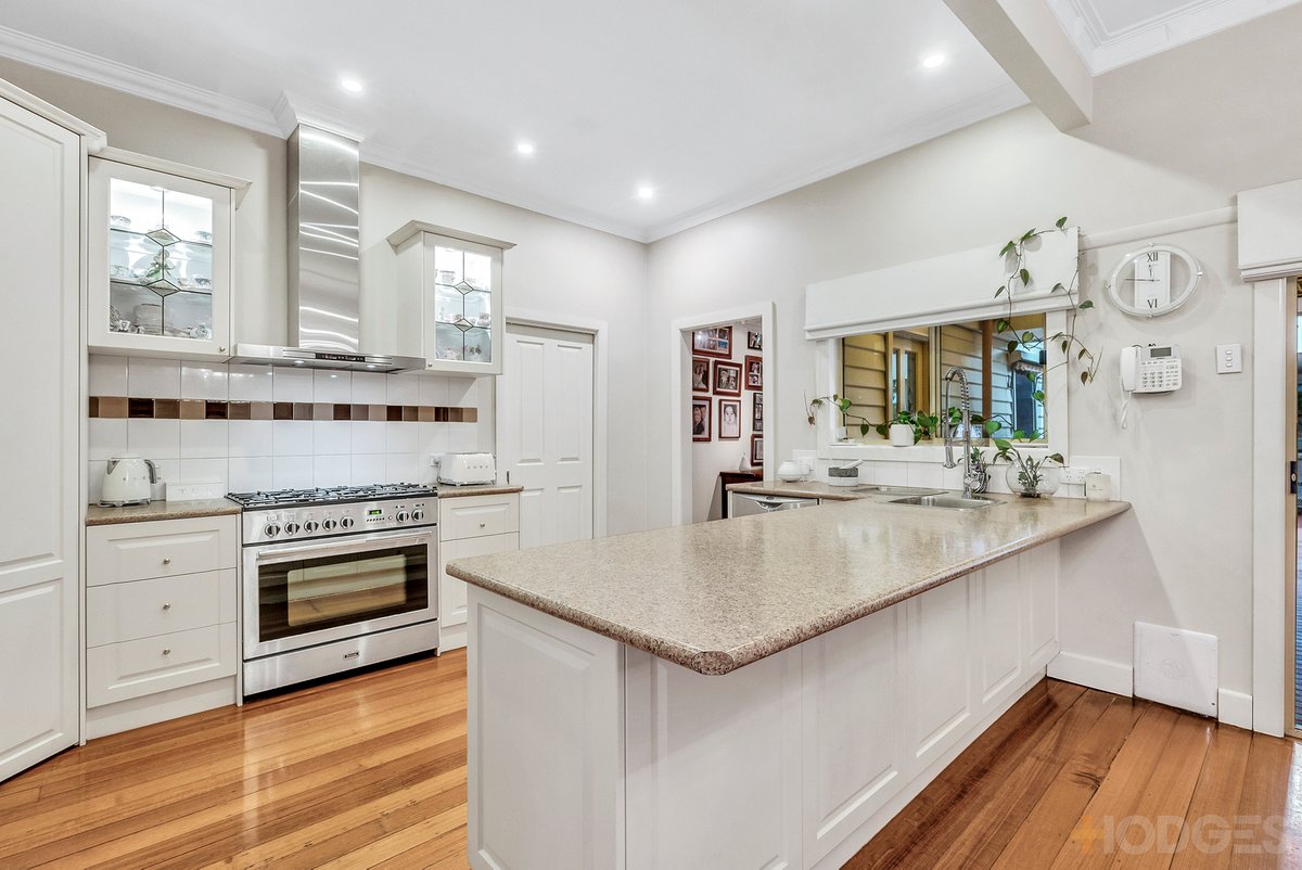 330 Nepean Highway Parkdale - Residential for sale