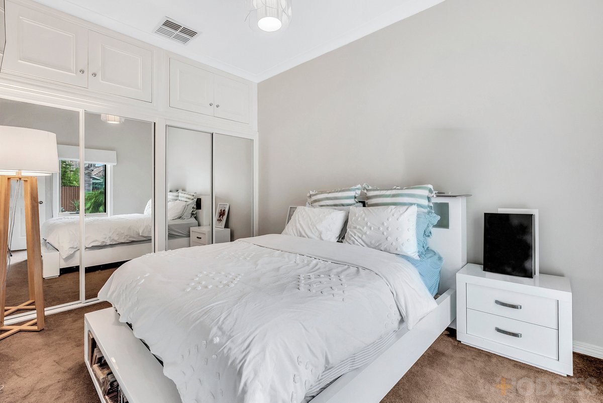 330 Nepean Highway Parkdale - Residential for sale