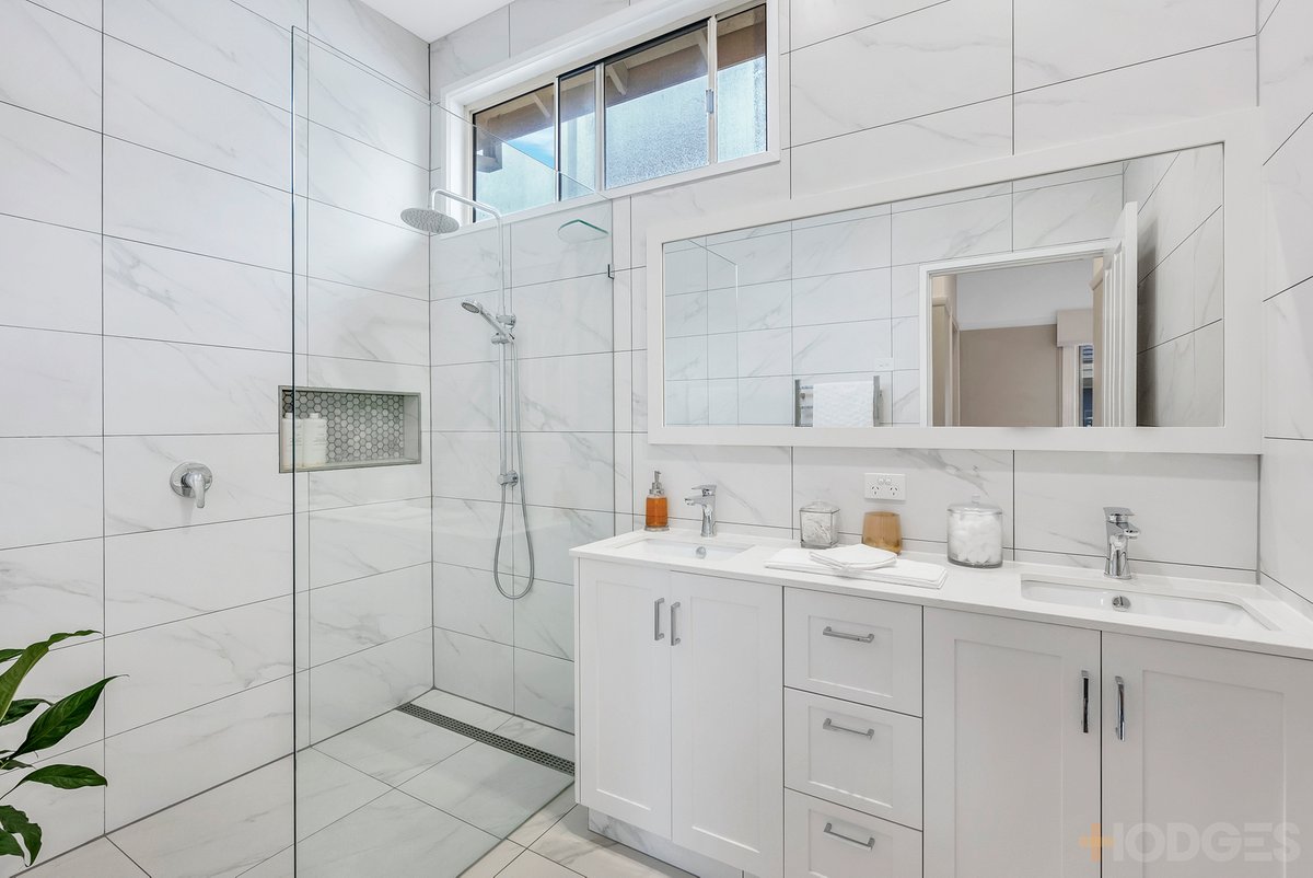 330 Nepean Highway Parkdale - Residential for sale