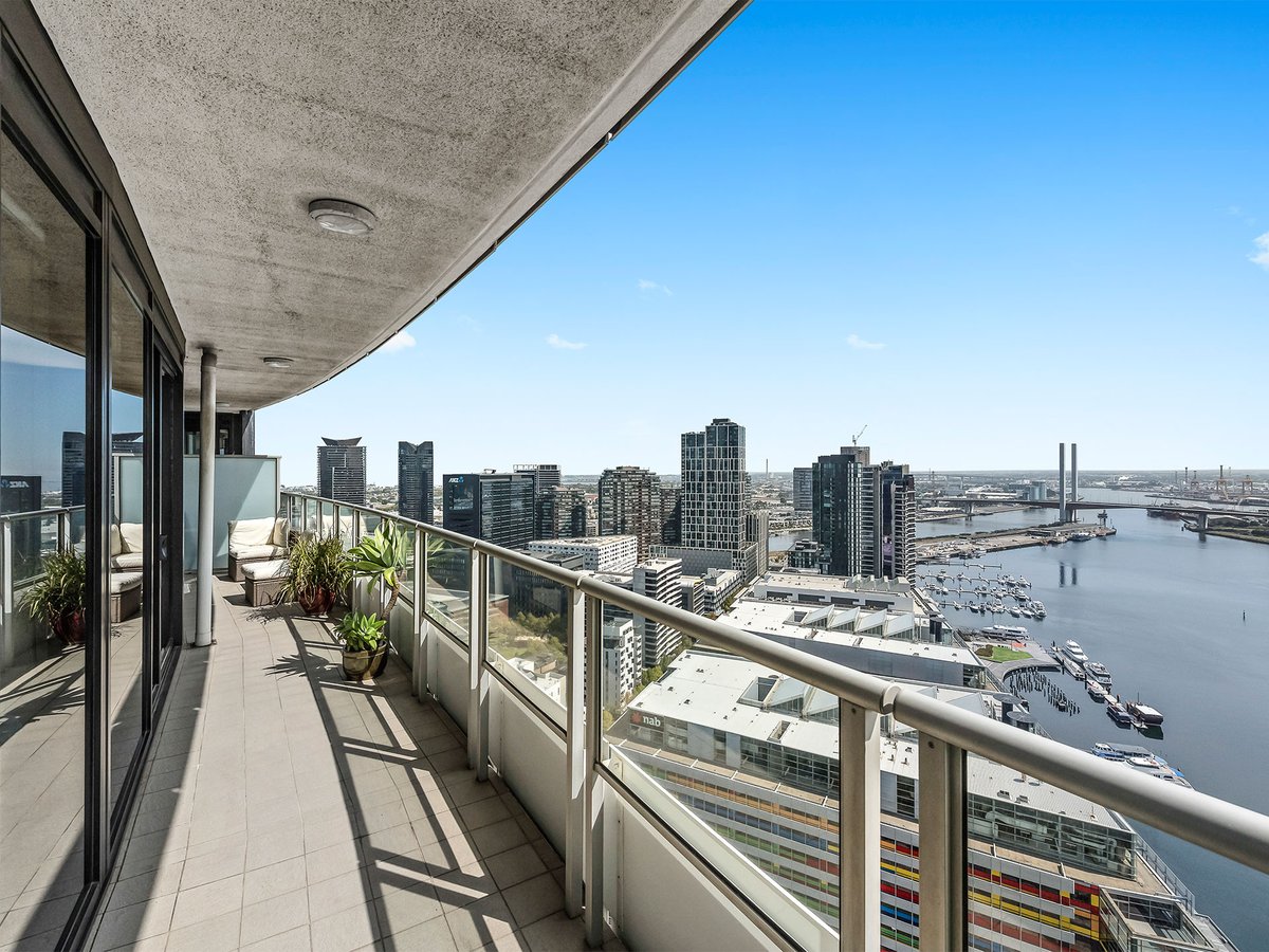 3303 / 100 Harbour Esplanade DOCKLANDS - Residential for sale