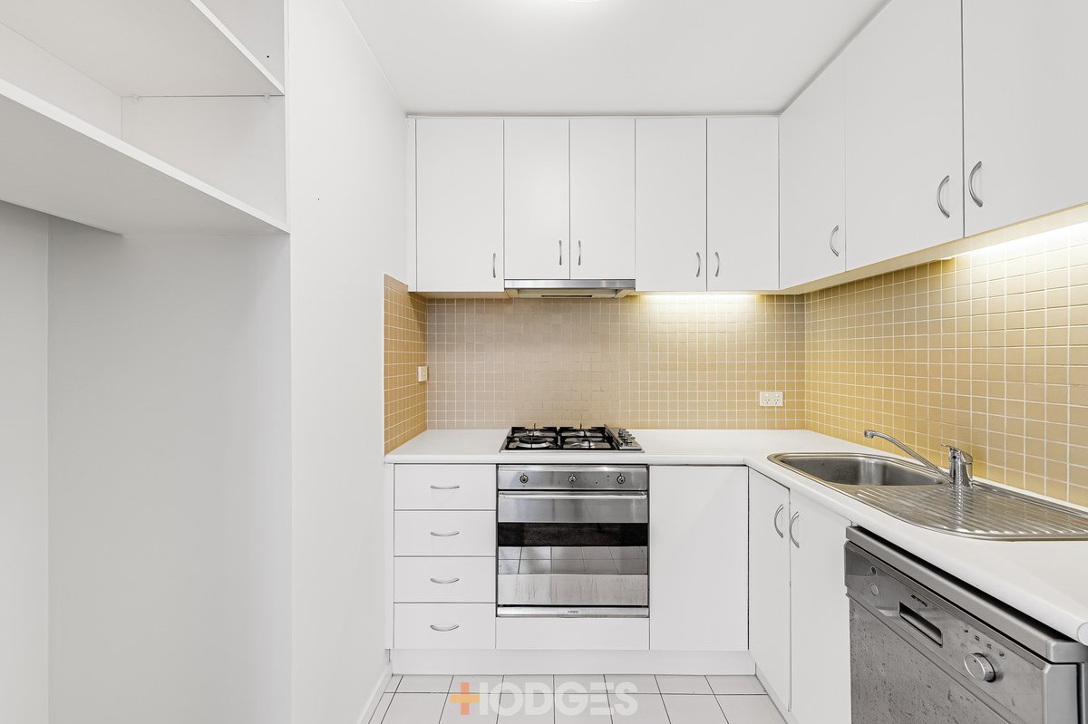 33 / 16-18 Barkly Place Carlton - Residential for lease