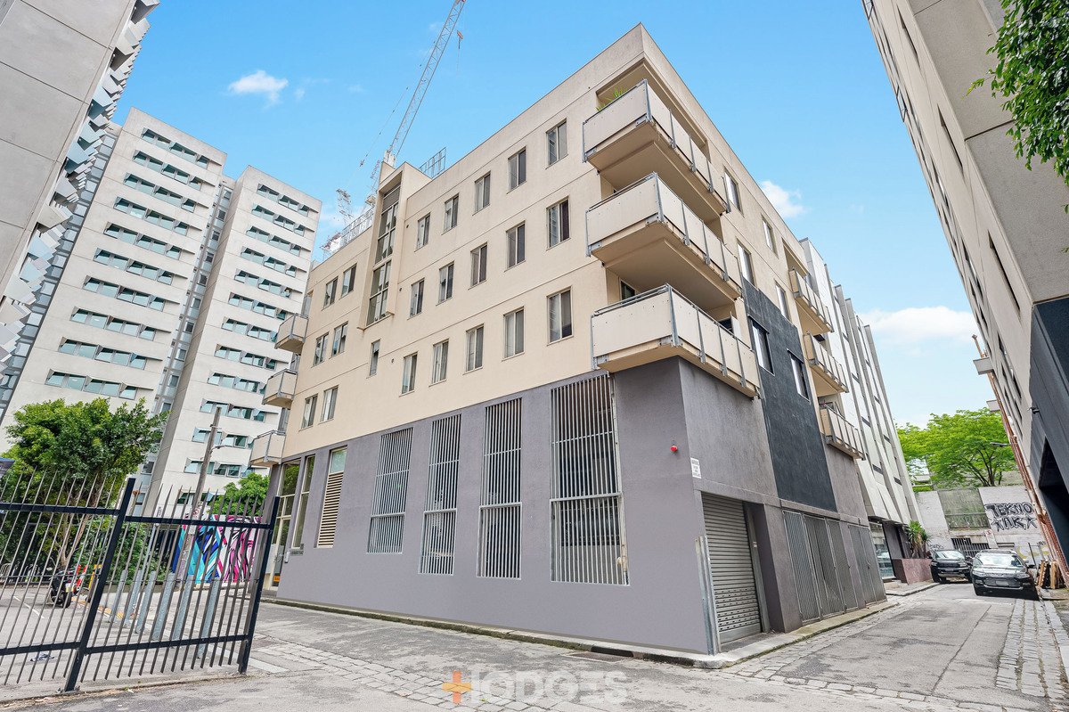33 / 16-18 Barkly Place Carlton - Residential for lease