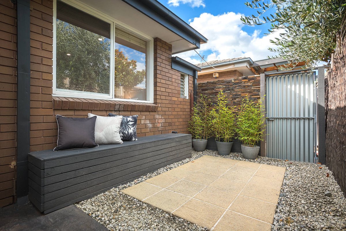 3 / 318 Warrigal Road Cheltenham - Residential for sale