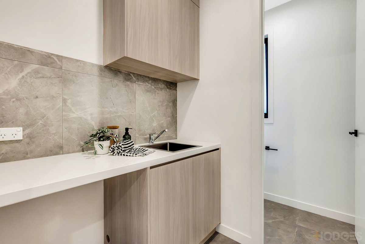 3 / 34 McLeod Road Carrum - Residential for sale