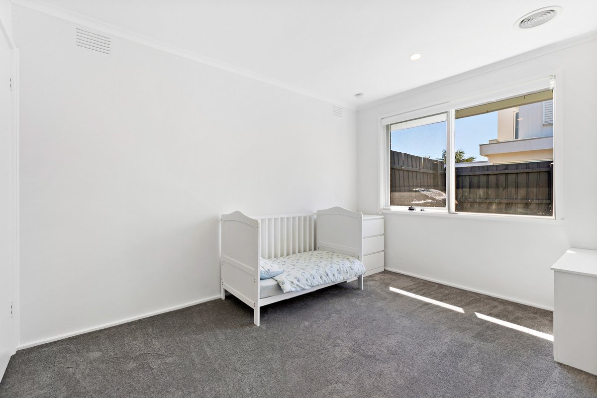 3 / 38 Golden Avenue Bonbeach - Residential for lease